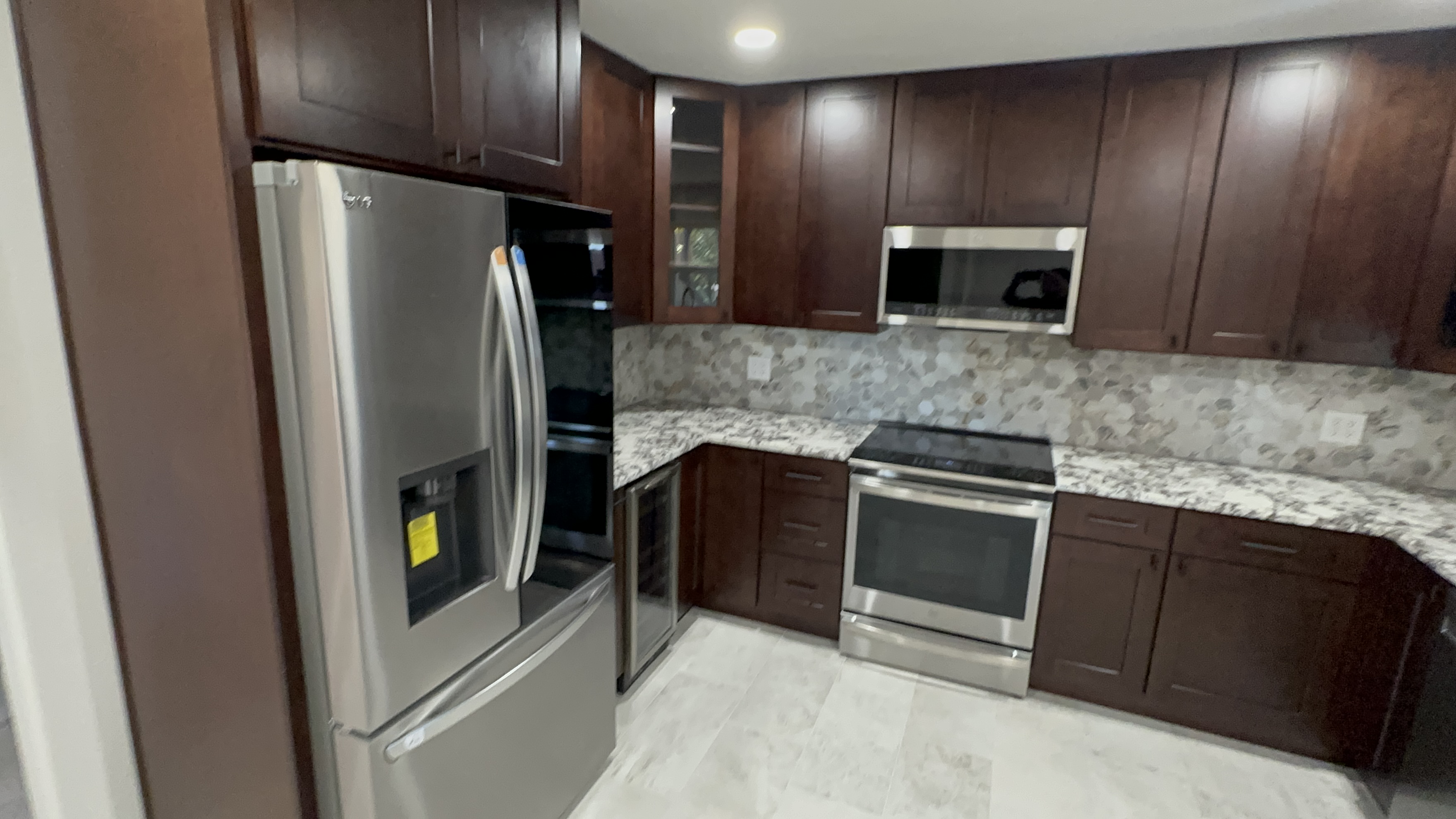 Modern kitchen remodeling project in Fort Worth TX featuring island design