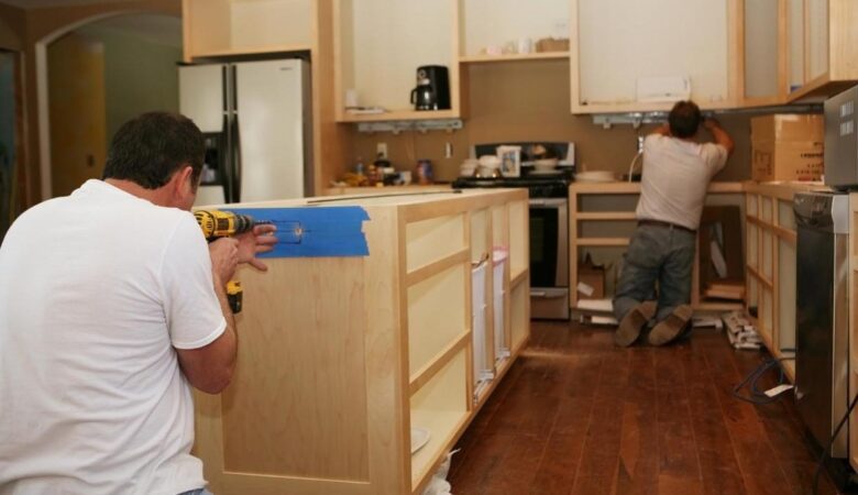 Why Hiring a Local Kitchen Remodeling Contractor in Fort Worth Makes a Difference