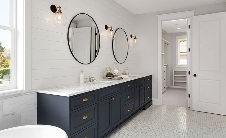 Why Hire a Local Bathroom Remodeling Contractor in Fort Worth?